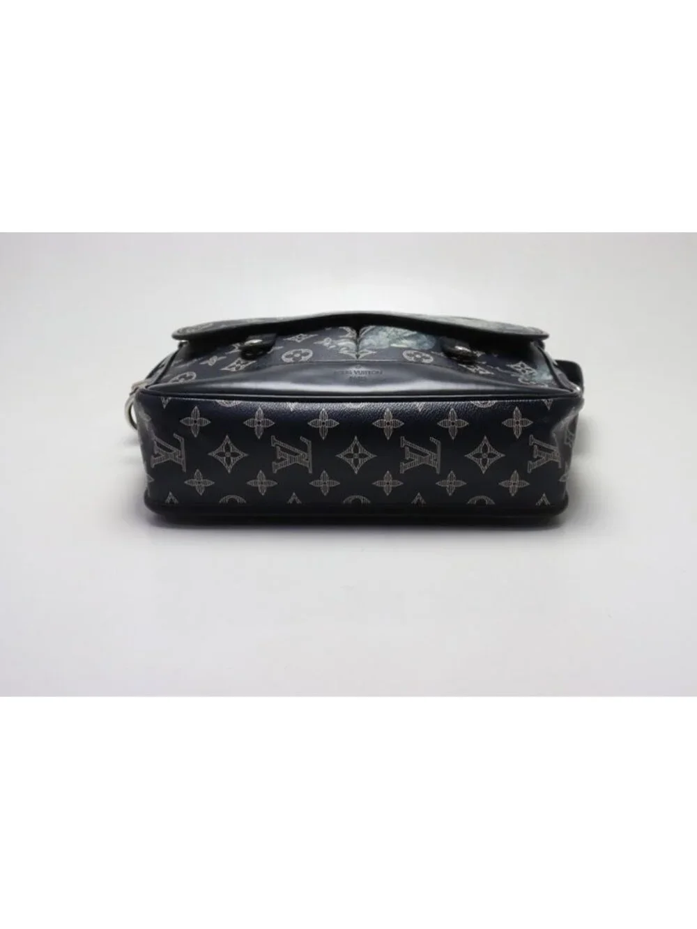 Louis Vuitton Monogram Savannah Messenger PM Chapman Brazza-'s Leather Shoulder